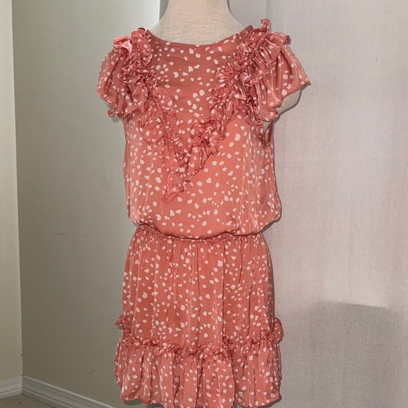 Dress - Picture 1 of 3